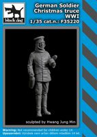 German soldier Christmas truce WWI - Image 1