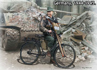 Volkssturm. Tank Hunter. Germany, 1944-1945