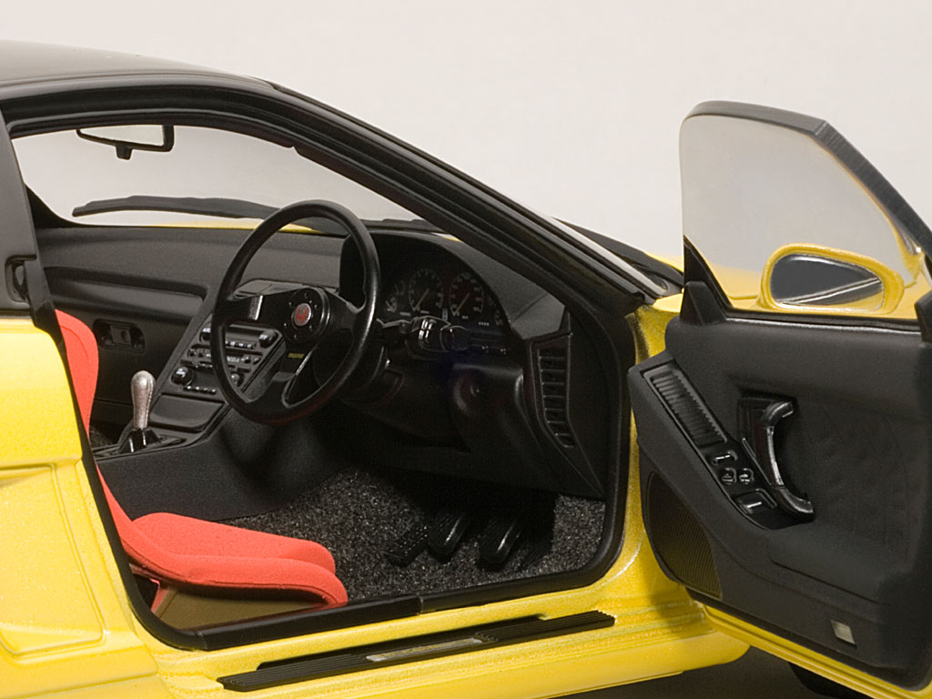 Kyosho 1:43 Honda NSX type R bj. 1992 indy yellow 03322Y