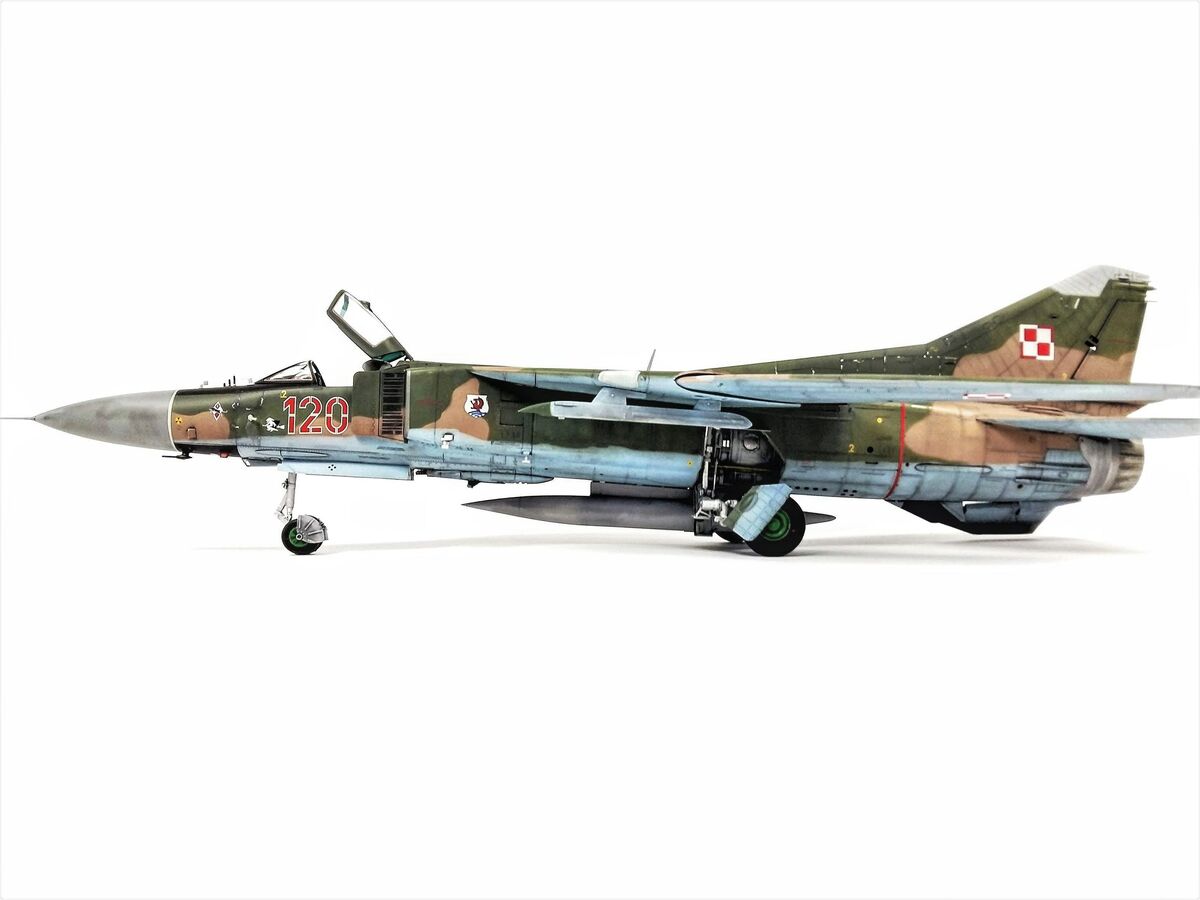 MiG-23MF Trumpeter 1:32 - 001 - Image 1