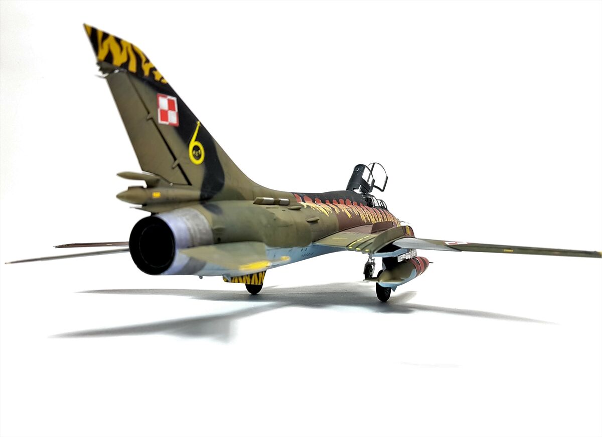 Su22UM3 Kitty Hawk 148