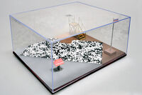 Diorama Display Case 316x276x136mm - Image 1