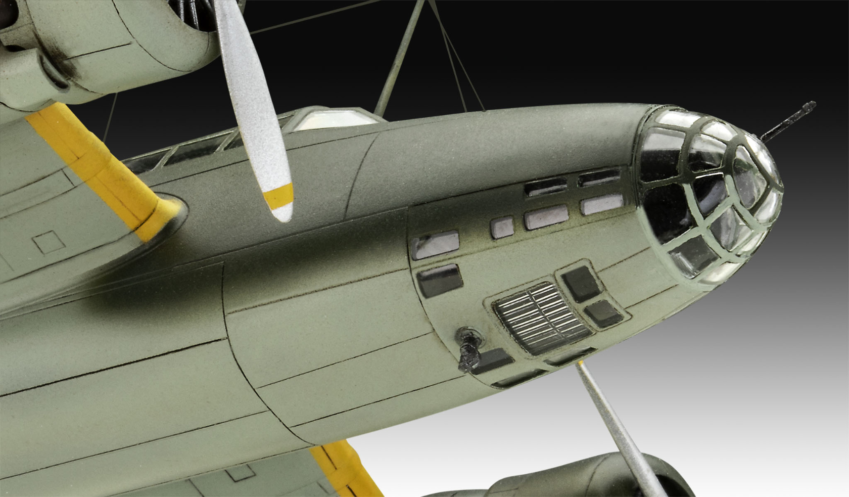 Mitsubishi Ki-21-Ia 'Sally' model do sklejania Revell 03797